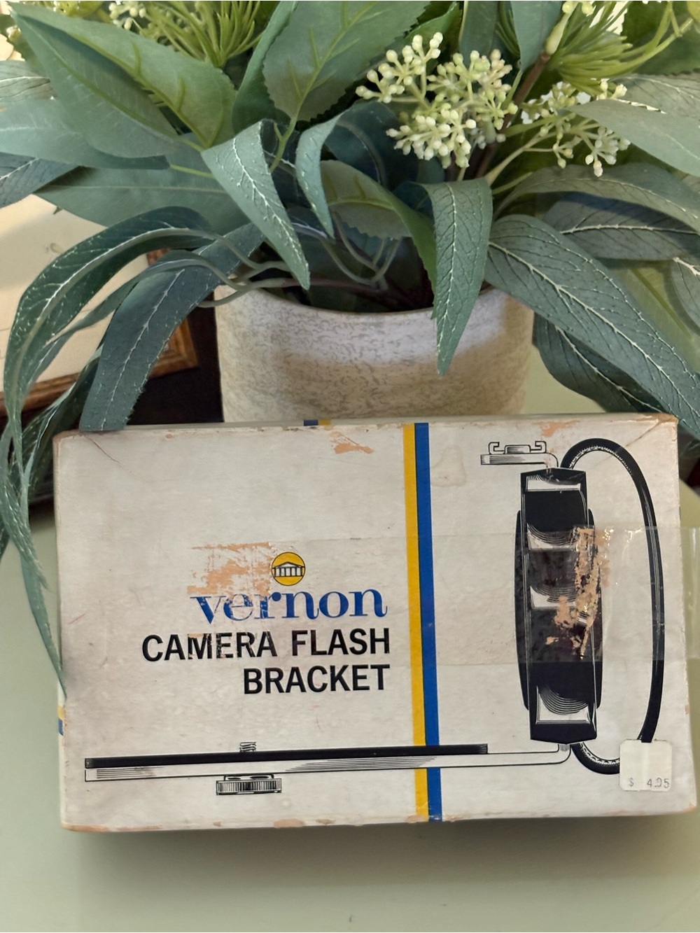 Vintage Vernon Camera Flash Bracket
